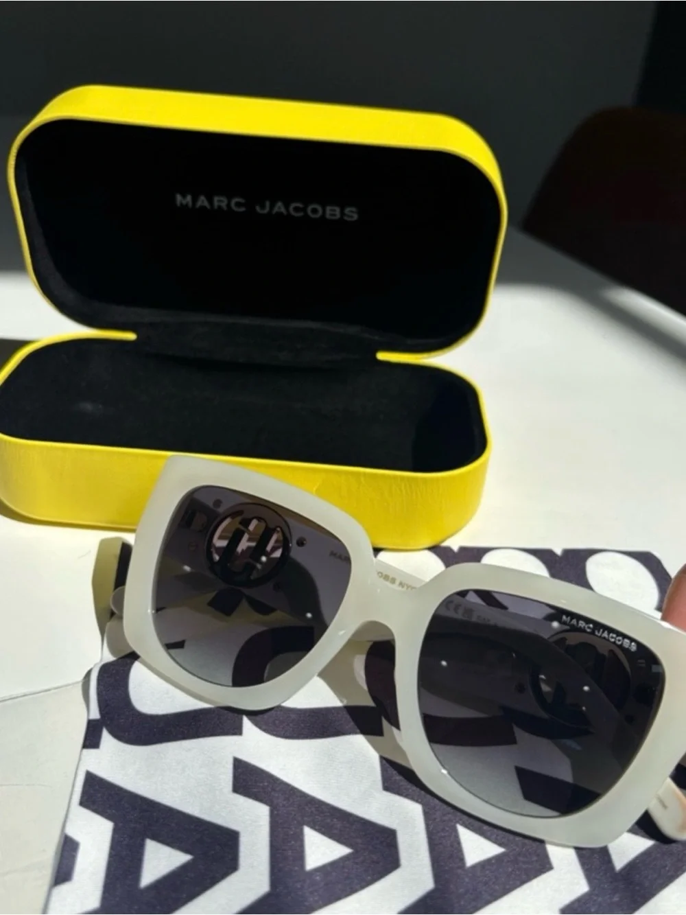 Marc Jacobs White Square Frame Sunglasses with Dark Lenses